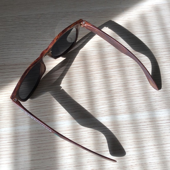 NWT! Casamigos Faux Wood Wayfarer Sunglasses - Picture 8 of 11